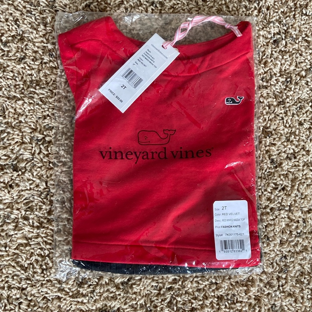 Vineyard Vines red mixed media top. Size 2T new with tags.